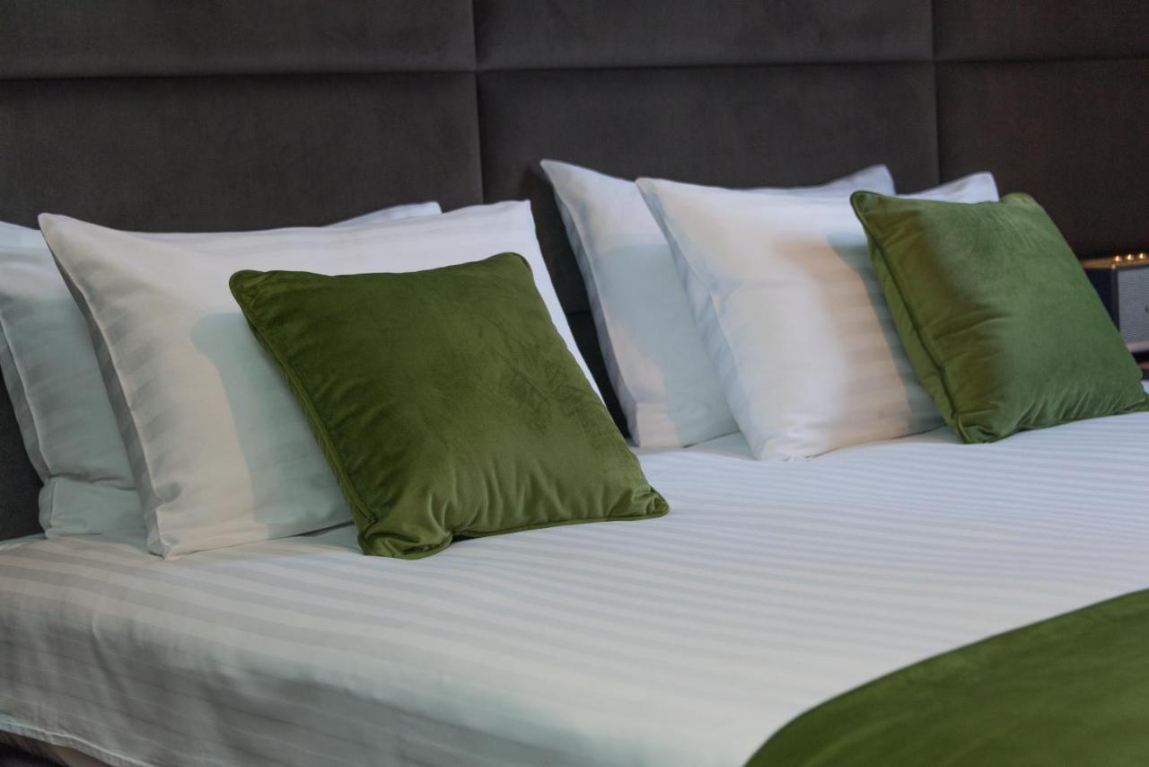 Brik Hotel Одеса Екстериор снимка