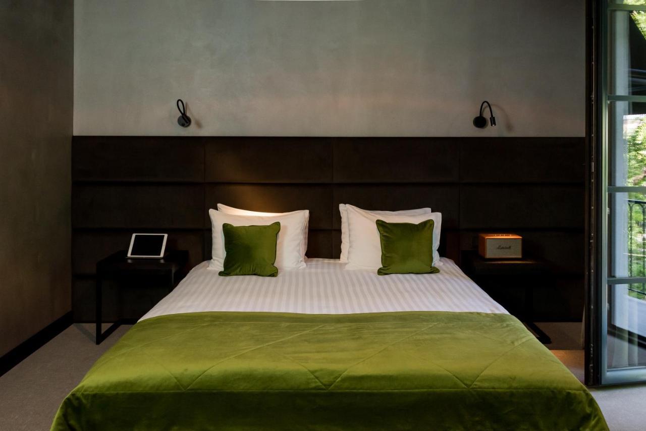 Brik Hotel Одеса Екстериор снимка